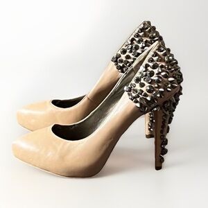 ⭐️ Offer B2G2! BUY 2 GET 2 FREE! 
Sam Edelman LORISSA Leather Studded Heels